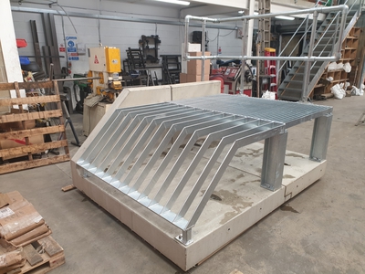 Bespoke Headwall and Grating